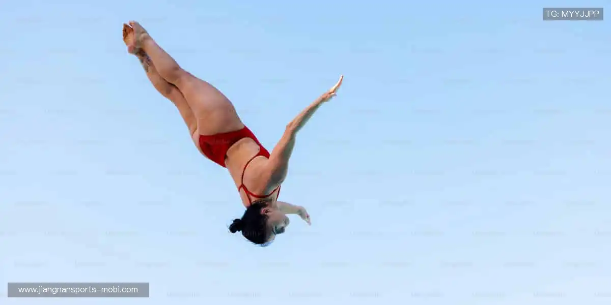 📱高清直击，赛事瞬间永不缺席！🎥